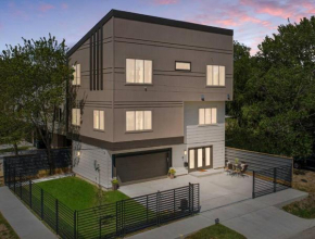New Two Unit Modern Luxury Home Centrally Located